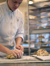 Manufaktur-Einblick in die Herstellung unserer Stollen